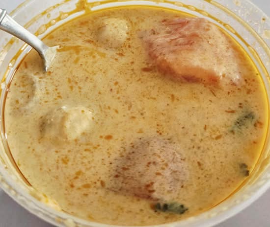Tom Kha Gai (椰奶辣雞湯)